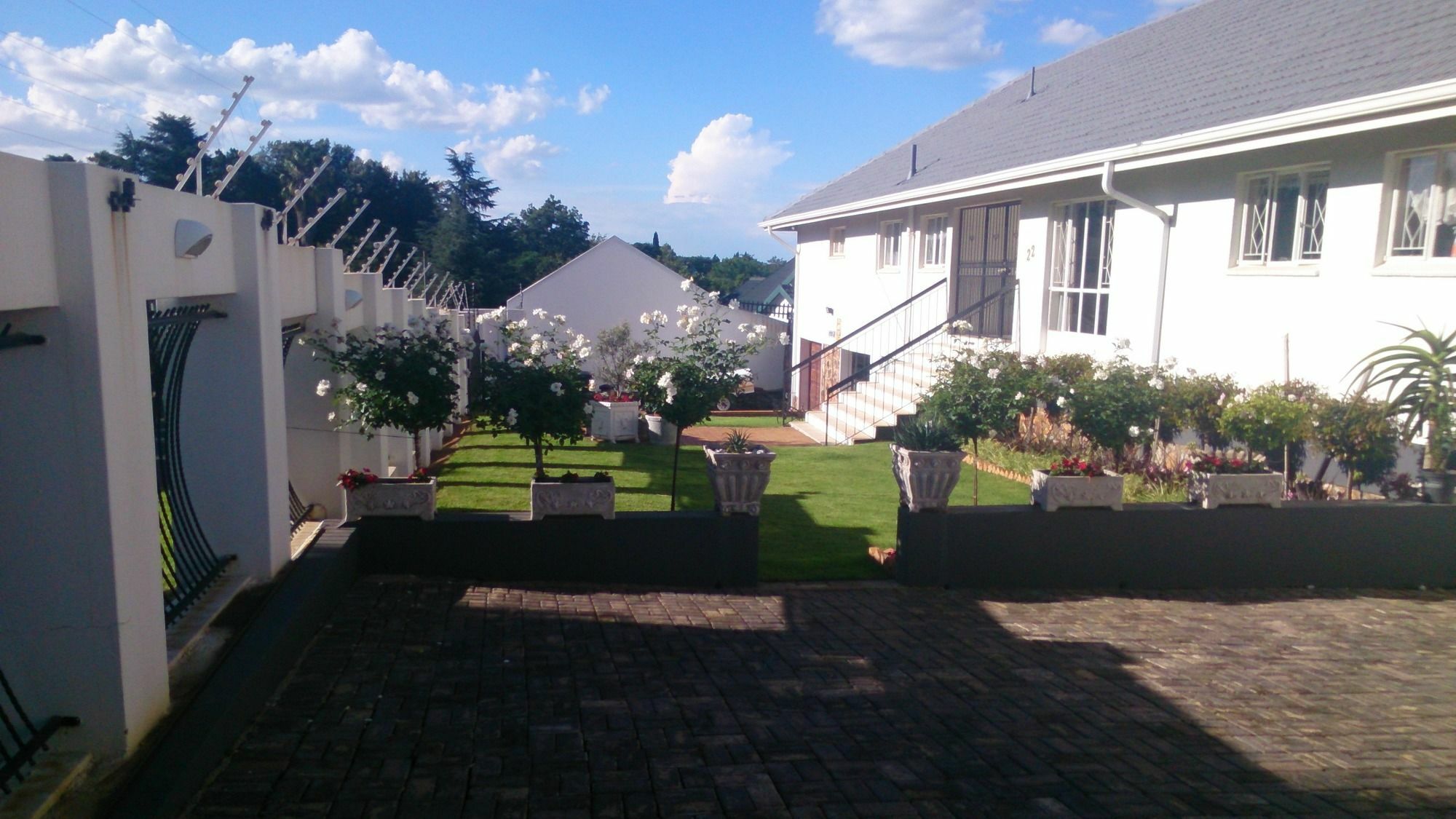 Magaliqua Guest House Noordheuwel Exterior foto